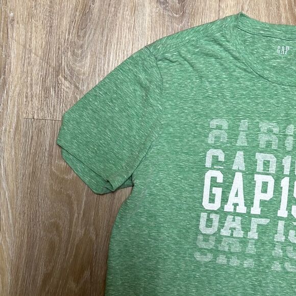 Nwot Gap Youth Green Logo Short Sleeved Tee Shirt.  Size Small - Picture 2 of 7